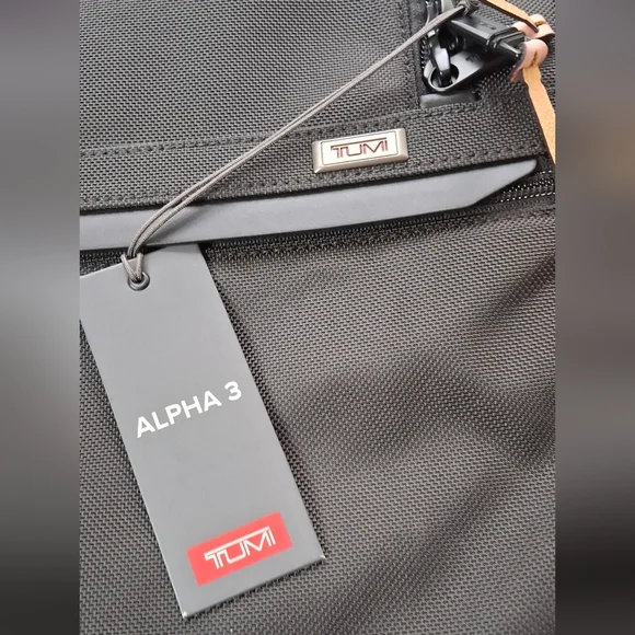 Tumi Garment Cover - Picture 3 of 16